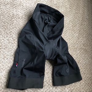 Velocio women’s Signature short size M